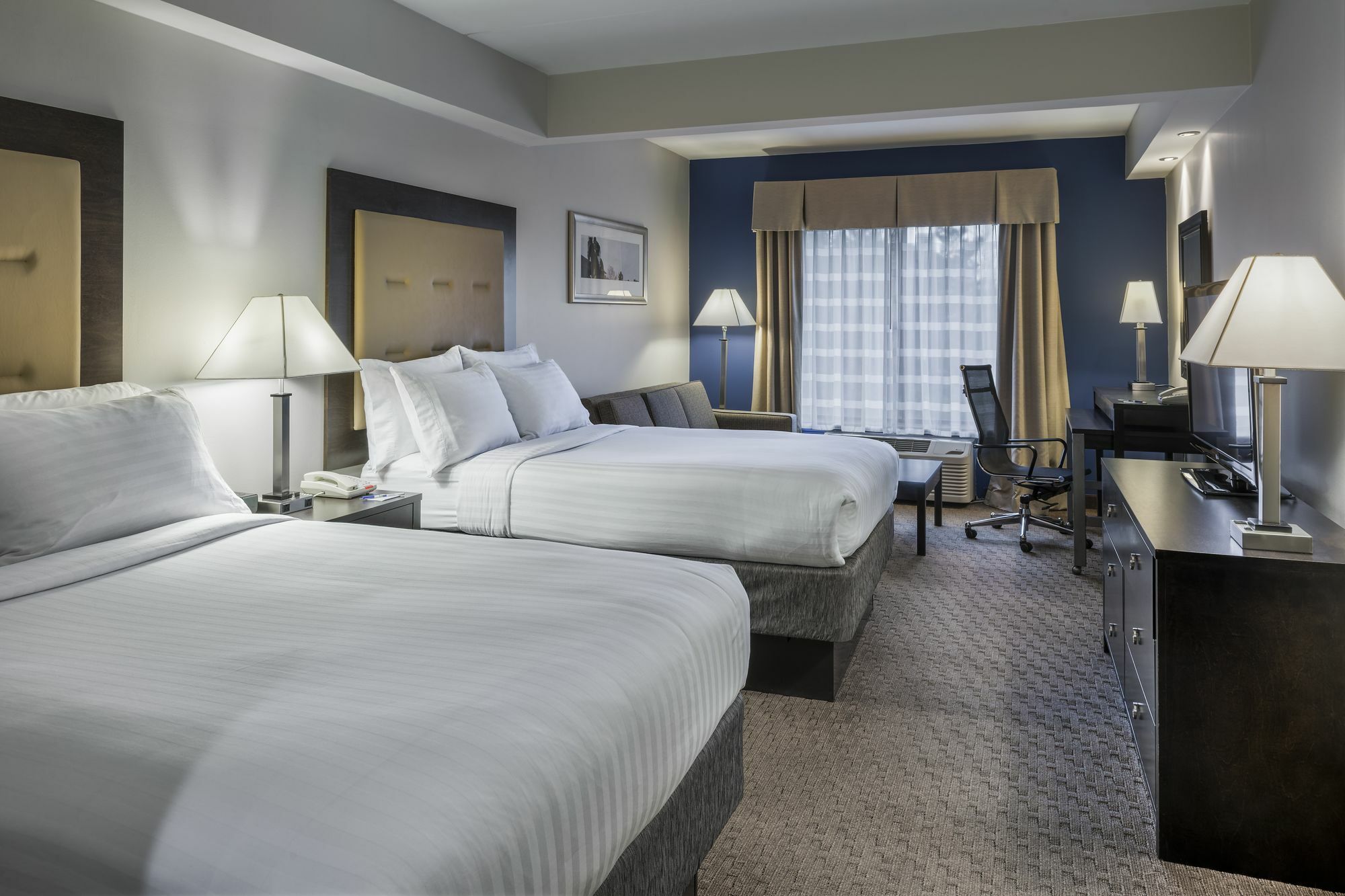 Holiday Inn Express & Suites Laurel Lakes, An Ihg Hotel Extérieur photo